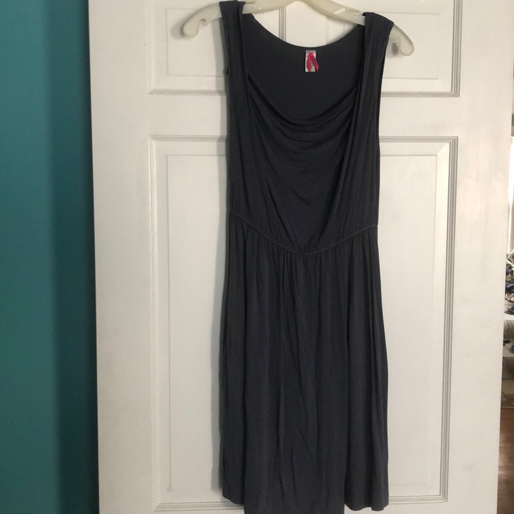 Pinkerton sleeveless jersey dress w/elastic waist